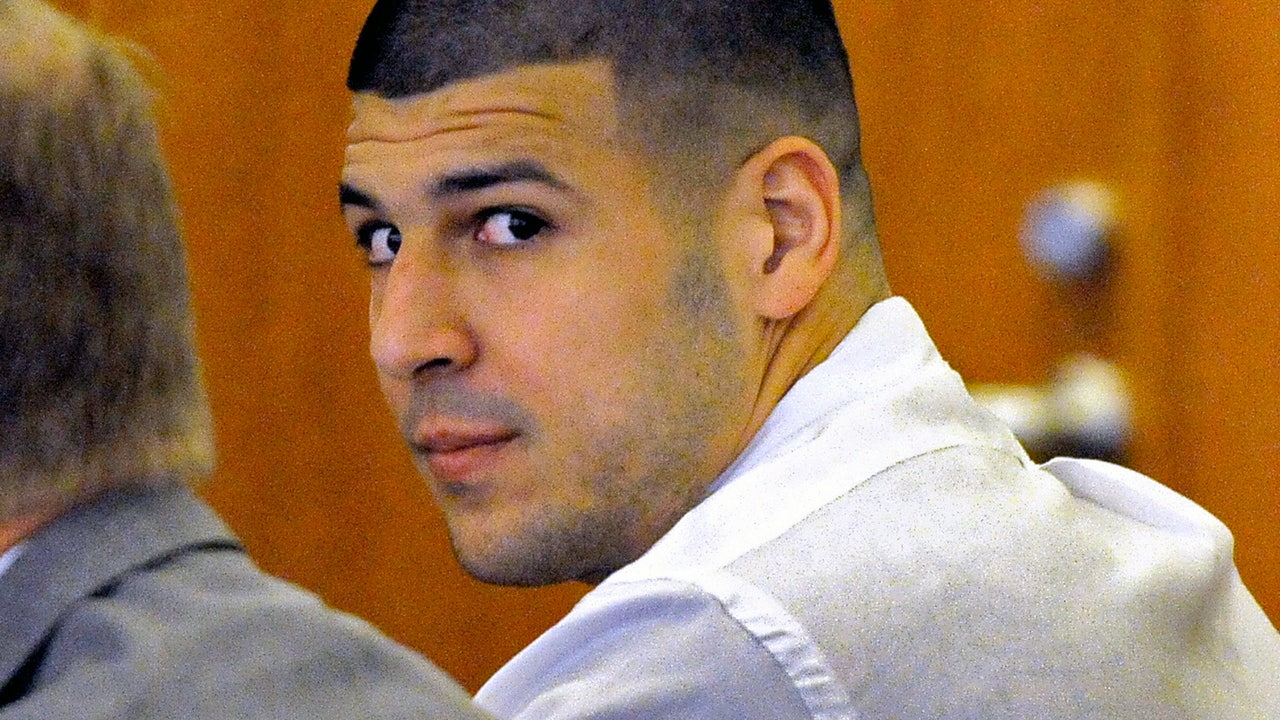 Judge tosses some evidence, allows others in Hernandez murder case